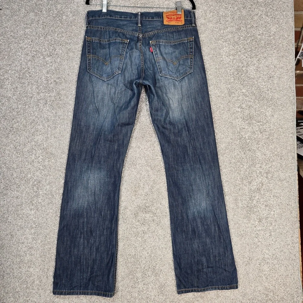 Levis 527 Jeans Mens 32x32 (fit 33x31) Slim Bootcut lightweight 100% cotton